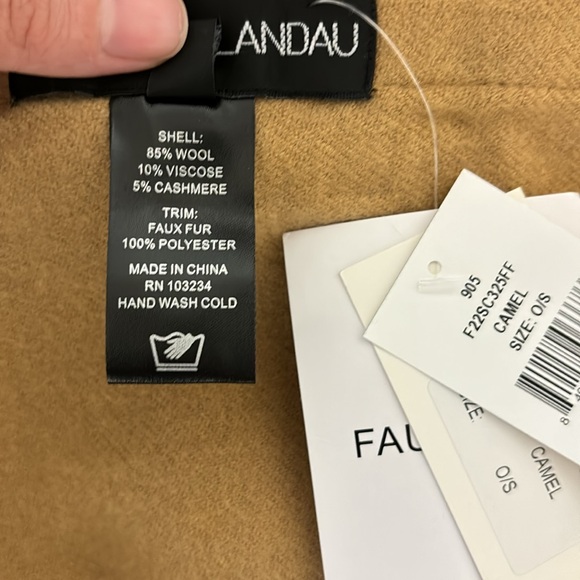 Faux Fur ,85% Wool & 5%Cashmere Blend Scarf-Adrienne Landau -Light weight-Camel - Picture 12 of 12